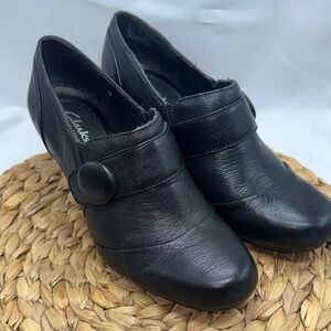 Clarks Women's Black Leather
Booties Shoes